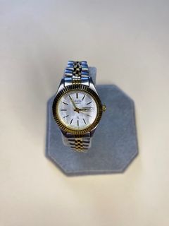 (Category: ) located in . Submitted by watchgoodhobbies (Listing ID 1378329239, Image 1). Description: .