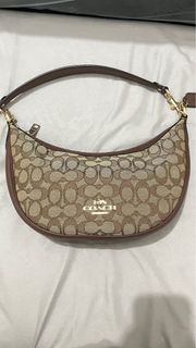 (Kategori: ) berada di . Dikirim oleh han.preloved (ID iklan 1378292283, Gambar 1). Deskripsi: .