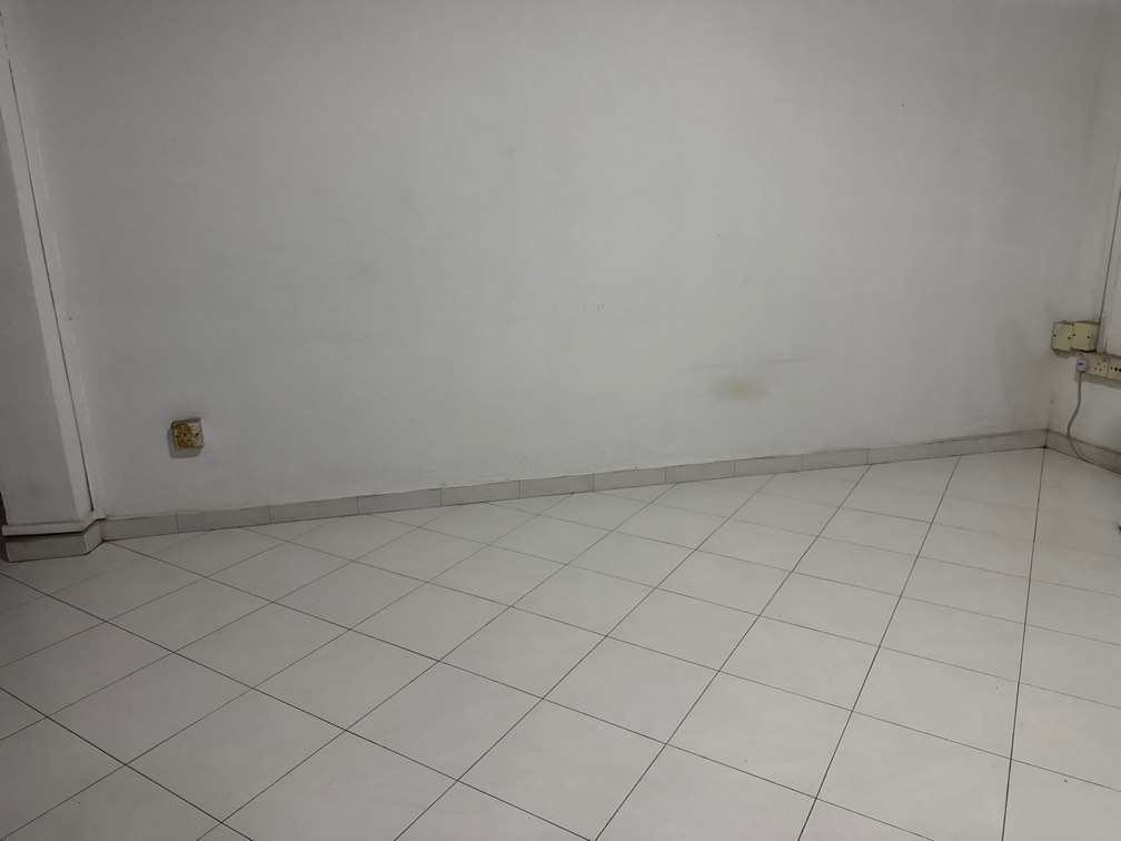 (Category: ) located in . Submitted by maintvenkatesh (Listing ID 1378261587, Image 1). Description: .