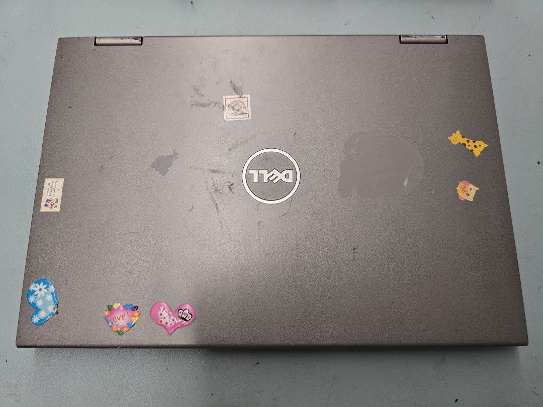 (FOR PARTS) Dell Inspiron 13-5378 i7-7500U + XPS 13 9360 i7 Laptop (Category: Laptops & Notebooks) located in Singapore. Submitted by pohtoetay04 (Listing ID 1378266894, Image 3). Description: Price is for both. No chargers. Dell Inspiron 13-5378 i7-7500U Working condition, however: Screen faulty Battery removed as it was bloated - model WDX0R Rubber around screen disintegrating RAM/HDD not included Dell XPS 13 9360 i7 7th gen When powered on, tu