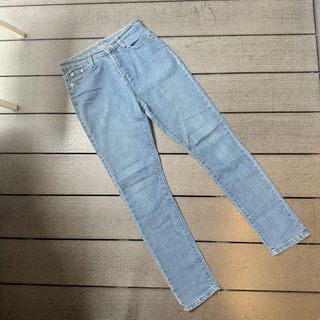 (Category: ) located in . Submitted by shopcrazeee (Listing ID 1378219443, Image 1). Description: .