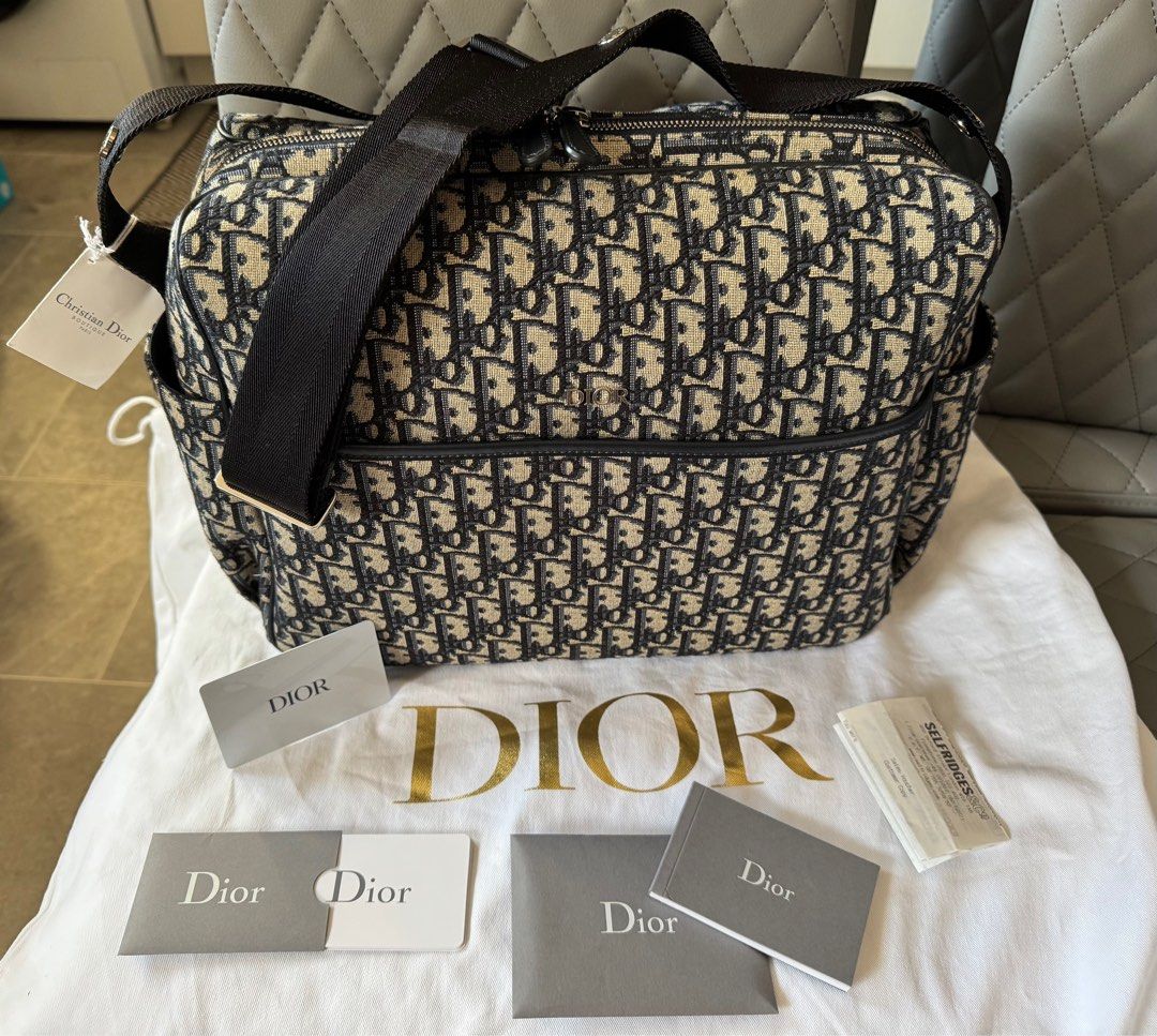 Dior Christian Dior 文件包可放Notebook laptop Apple ipad macbook