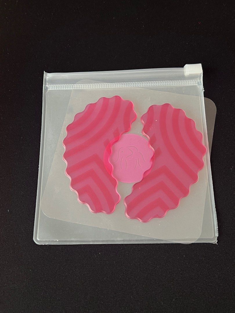 DRUNK ELEPHANT Silicone Undereye Patches (Reusable) (Category: Face Care) located in Taguig. Submitted by bodegawn (Listing ID 1378239730, Image 1). Description: Unused . Drunk Elephant for skincare ..