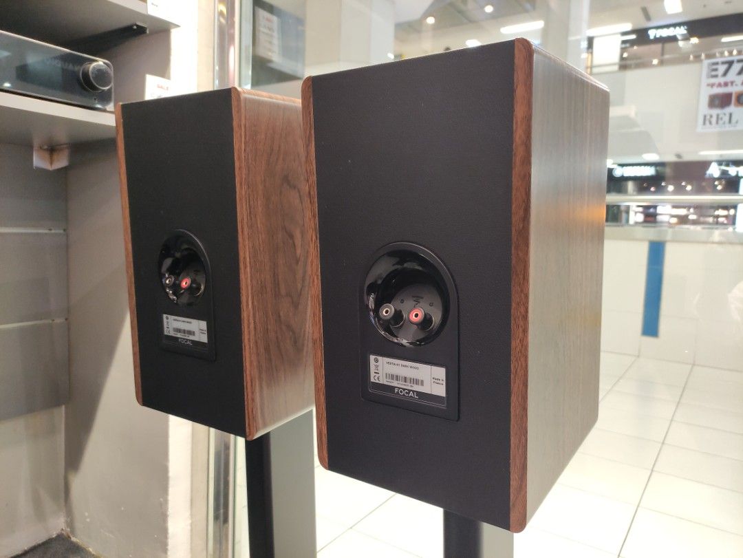 Focal Vestia N1 (Display Clearance!) WA 86660210 To Negotiate! (Category: Soundbars, Speakers & Amplifiers) located in Singapore. Submitted by stillme (Listing ID 1378232395, Image 3). Description: Retails at $1850! Great deal don't miss!.