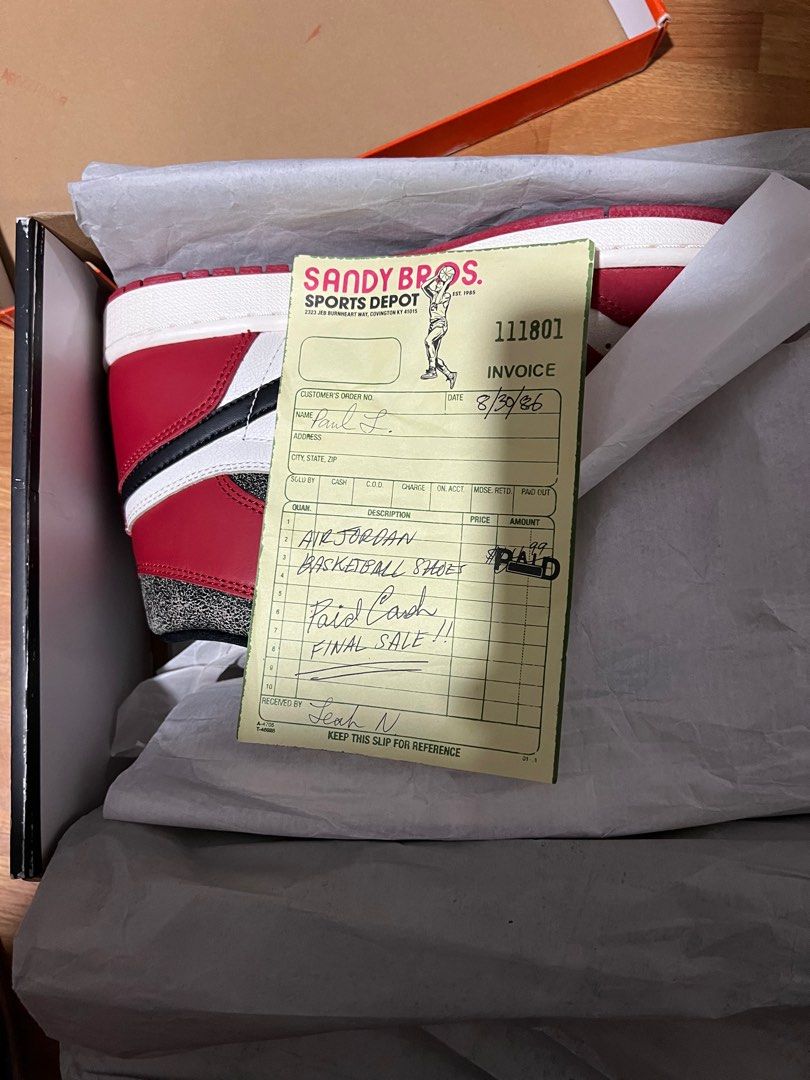 For sale or trade (Category: Sneakers & Footwear) located in Pateros City. Submitted by bentables.bentables (Listing ID 1378290158, Image 1). Description: For sale (13,000) or Trade to Jordan 1 LNF size 11. Willing to add cash. Shoe Condition: brand new. RFS: wrong size!.