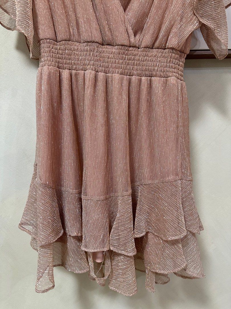 Forever New Pink Layered Mini Dress (Category: Dresses) located in Mandaluyong City. Submitted by cafelattey (Listing ID 1378192228, Image 3). Description: Forever New Sophie Plisse Mini Dress Super pretty and glittery! Large on tag, can fit XL cause it’s stretchy With run that can be repaired (see third pic).