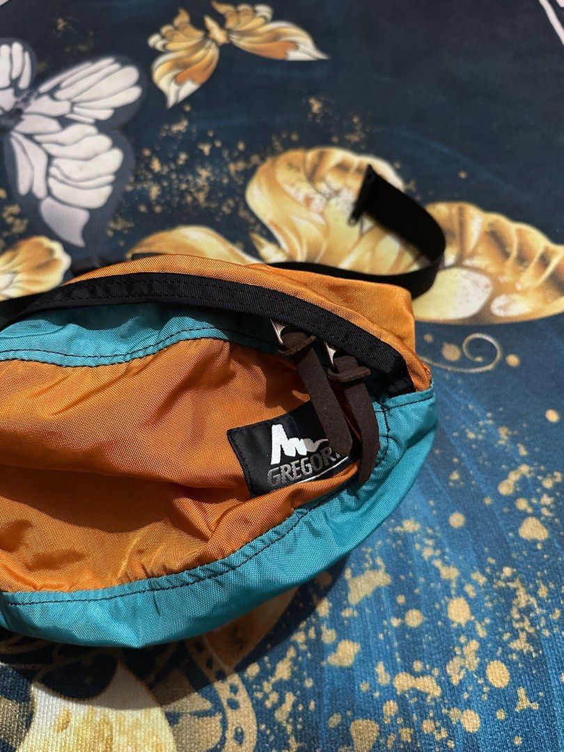 Gregory Tailmate (Category: Belt bags, Clutches and Pouches) located in Kota Bharu. Submitted by seven_bundle (Listing ID 1378166313, Image 2). Description: Saiz S Made in Philippines Condition Comel.