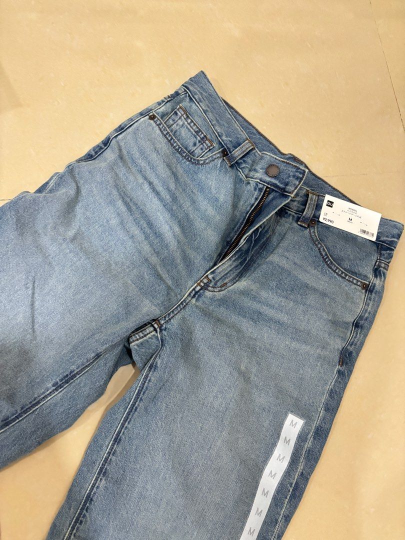 GU Straight High Rise Jeans (Category: Jeans) located in Legazpi City. Submitted by r.clutter (Listing ID 1378224885, Image 1). Description: brand new rfs: wrong size can fit size small.