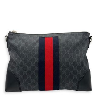 (Category: ) located in . Submitted by carousellluxury (Listing ID 1378235644, Image 1). Description: .
