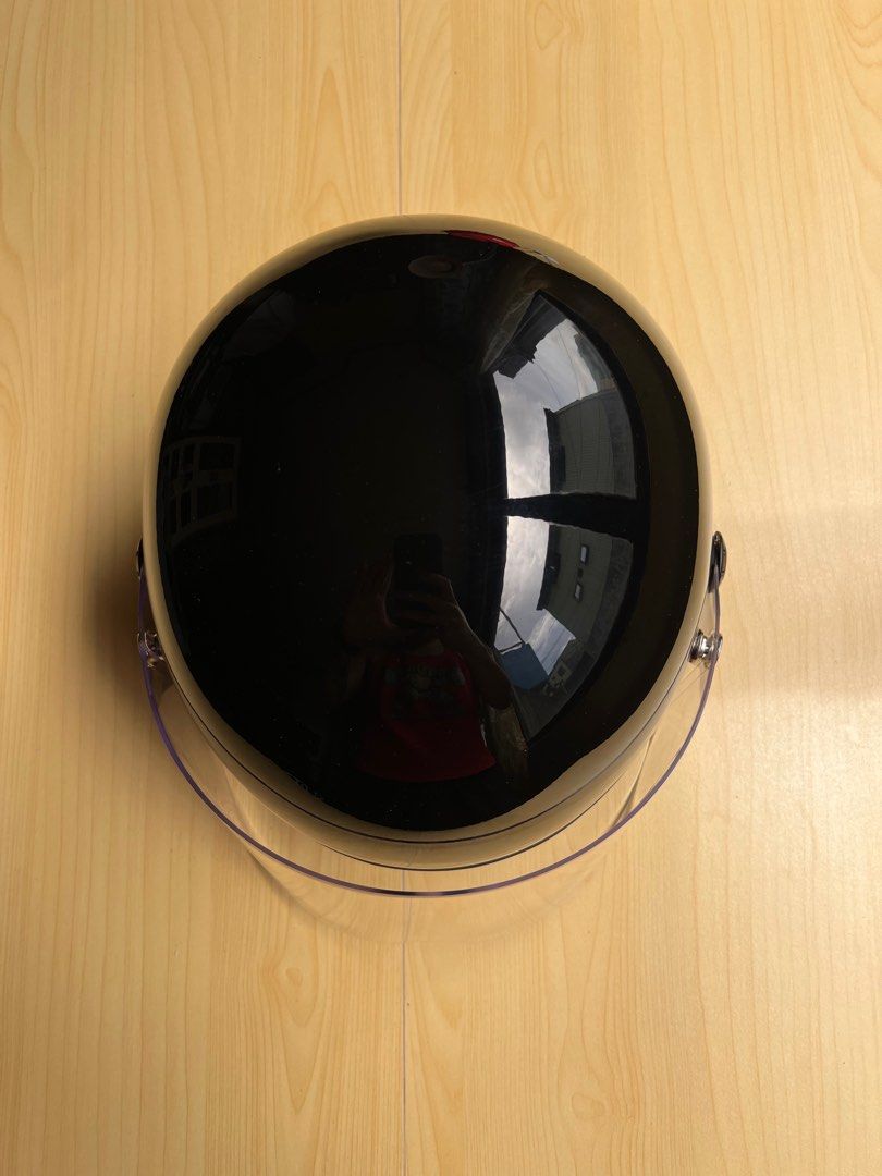 Harve HS-2 half face Japan Helmet (Category: Caps & Hats) located in Baguio. Submitted by the_nuke (Listing ID 1378180726, Image 3). Description: Hanke Japan helmet, almost new used twice. 2500 plus shipping. Comes with original box. .
