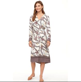 (Kategori: ) berada di . Dikirim oleh leonapparel (ID iklan 1378281142, Gambar 1). Deskripsi: .