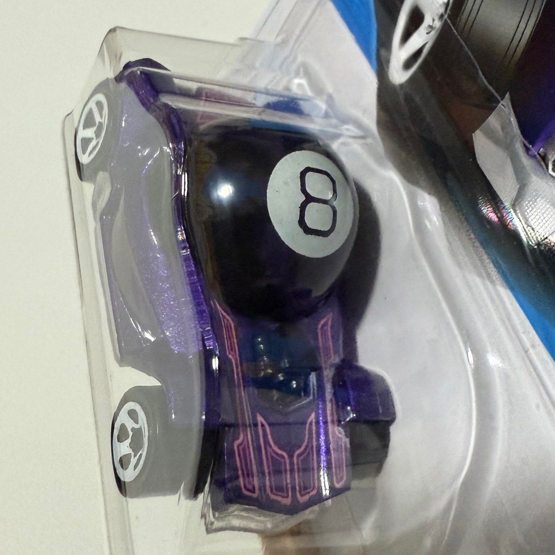 Hot Wheels Decidedly Go Magic Ball Experimotors 188/250, Hobbies