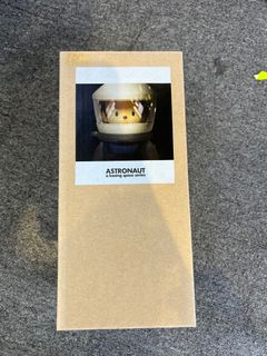 （分類：）位於 。 由 elhka 提交（商品編號 1378289709，圖片 1）。簡介： 。