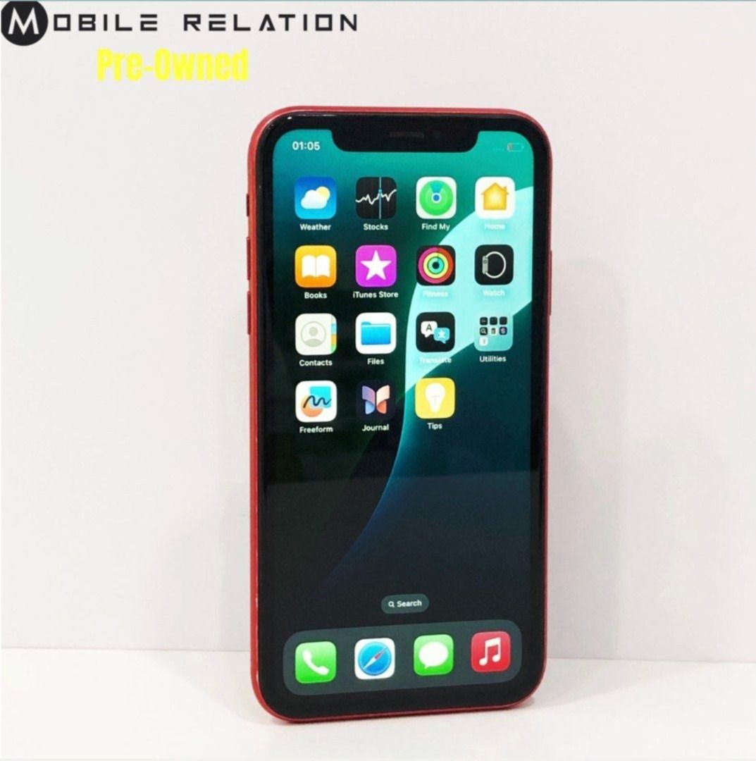 iPhone XR Red 128GB (Category: iPhone X Series) located in Singapore. Submitted by mobilerelation.com.sg (Listing ID 1378224132, Image 1). Description: .