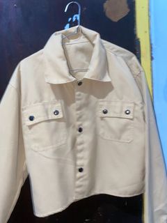 (Kategori: ) berada di . Dikirim oleh thrifpreloved (ID iklan 1378264587, Gambar 1). Deskripsi: .