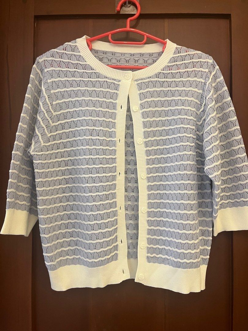 japan bought knit top (Category: Others Tops) located in Quezon City. Submitted by donanuts (Listing ID 1378178054, Image 1). Description: petite small frame .