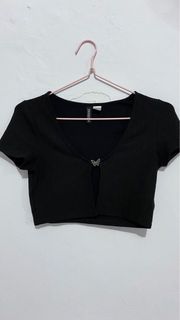 (Kategori: ) berada di . Dikirim oleh lovedbygin_ (ID iklan 1378261865, Gambar 1). Deskripsi: .