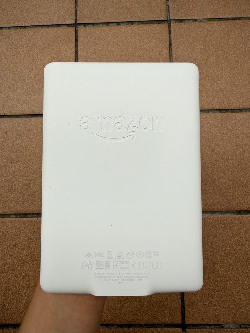 Kindle Paperwhite (7th Gen) - White (Category: E-Readers) located in Singapore. Submitted by rongyi (Listing ID 1378264526, Image 3). Description: Condition 8.5/10 Pristine beautiful white kindle with no scratches and great screen condition. Has wifi capabilities. 4GB storage space has allowed me to store over 400 books of which I barely read 🤡 Minor scruffs that are only visible upon intense staring and harsh light. Comes with the device only, 