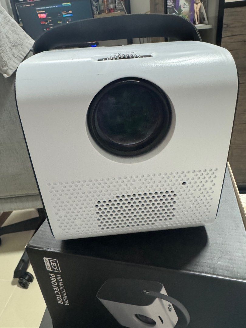 Source Projector LED Source HD Multimedia Projector, TV & Home Appliances, TV ...