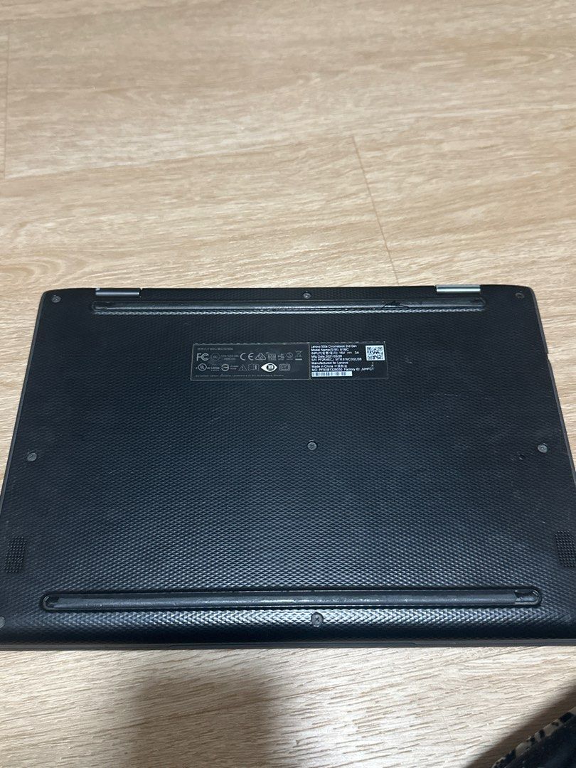 Lenovo Chromebook 2-in-1 Laptop WITH wire mouse For secondary school students (Category: Laptops & Notebooks) located in Singapore. Submitted by affordableclothings_d (Listing ID 1378271145, Image 3). Description: Lenovo Chromebook 2-in-1 laptop. Comes with original box and a mouse. The laptop is in good condition and ready for use. Perfect for students or anyone needing a portable and versatile device. Not for fussy buyers. Keyboard has to be fi