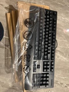 （分類：）位於 。 由 johnyau2323 提交（商品編號 1378170353，圖片 1）。簡介： 。