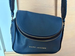 （分類：）位於 。 由 katie852 提交（商品編號 1378182465，圖片 1）。簡介： 。