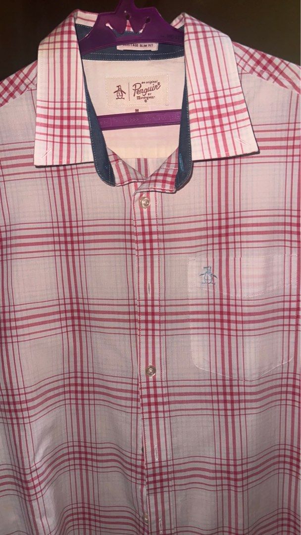Penguin Polo (Category: Tshirts & Polo Shirts ) located in Manila. Submitted by GoodFindsMnl (Listing ID 1378241904, Image 1). Description: Medium Mnl area 9.5/10 condition.