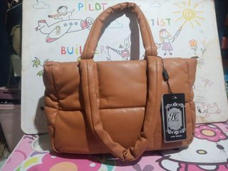 (Kategori: ) berada di . Dikirim oleh lunskyyy (ID iklan 1378293205, Gambar 1). Deskripsi: .