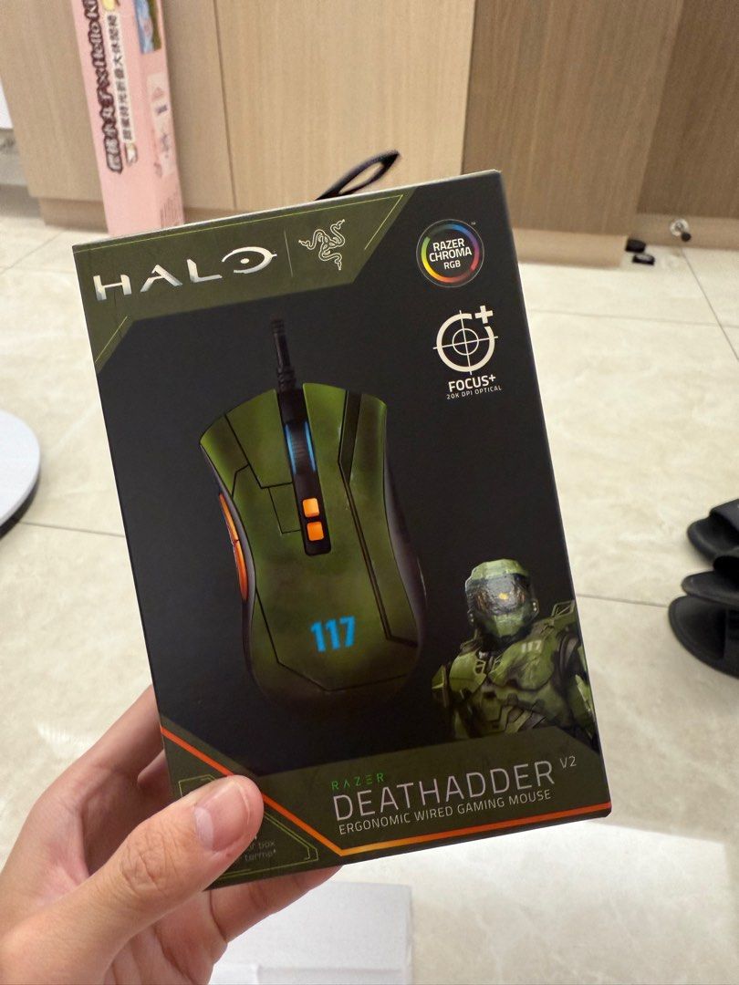 由 lun2828 (刊登 ID 1378229738，圖片 1) 提交，位於 台中市 (Taichung) 的 RAZER 滑鼠 v2 煉獄奎蛇halo (類別：電腦滑鼠及相關產品)，說明：。