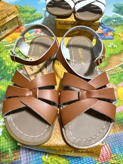 (Category: ) located in . Submitted by niyyah07 (Listing ID 1378165219, Image 1). Description: .