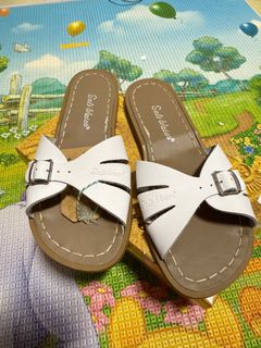 (Category: ) located in . Submitted by niyyah07 (Listing ID 1378169730, Image 1). Description: .