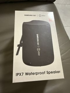 （分類：）位於 。 由 mpoonpoon 提交（商品編號 1378293277，圖片 1）。簡介： 。