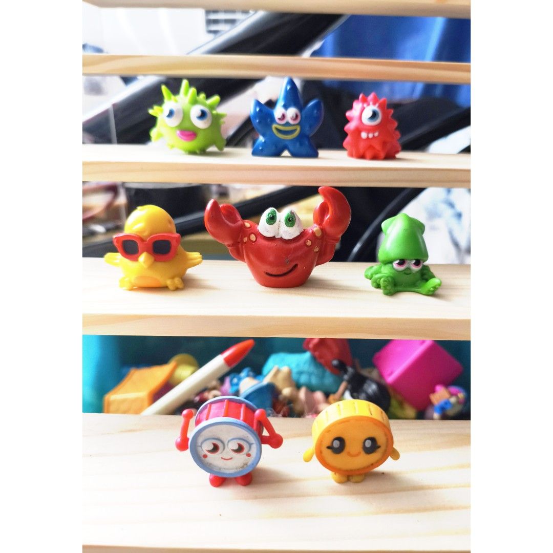 Set Moshi monsters toy (Category: Kids Toys) located in Pasig City. Submitted by ilovebarbie87 (Listing ID 1378287301, Image 1). Description: .