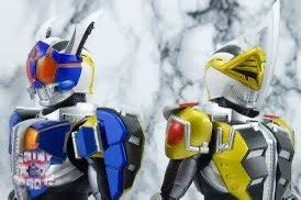 (Set of 3) Bandai SH Figuarts Shinkocchou Seihou Kamen Rider Den-O Sword Form / Gun form / rod form / ax form / Kamen Rider Den-O Platform (Kateros Ver.) figure (Category: Toys & Games) located in Singapore. Submitted by shinn_authentic_collectibles (Listing ID 1378157930, Image 3). Description: Bib perfect condition authentic Price is for Set of 3 Self collect Tiong Bahru Q express add $5.