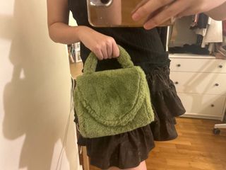 (Category: ) located in . Submitted by nihauuuuu (Listing ID 1378288943, Image 1). Description: .