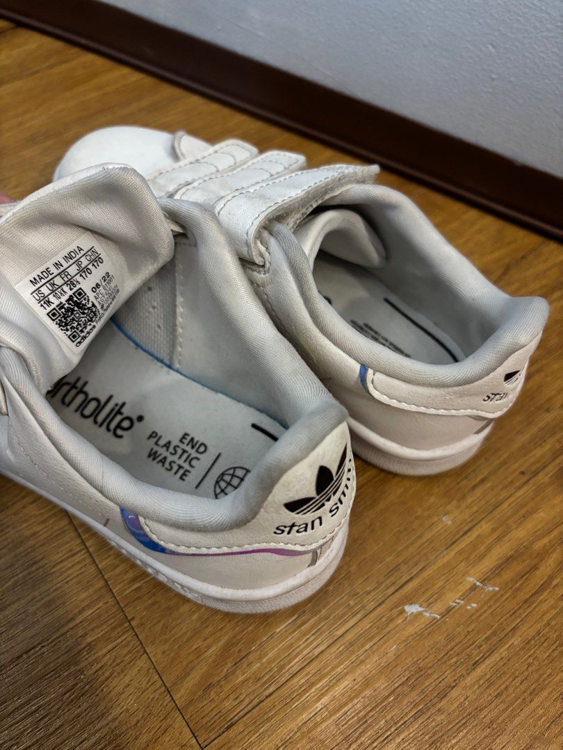 Stan Smith Ortholite for Kids (Preloved) (Category: Babies & Kids Fashion) located in Paranaque City. Submitted by avec21 (Listing ID 1378243205, Image 3). Description: Original Stan Smith Ortholite for Kids Preloved Shoes bought in Japan Seldom Used when my son was 4y/o Size: 11K US RFS: Outgrown Pick-up location: Paranaque Shipping c/o buyer.