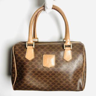 (Category: ) located in . Submitted by valuxre (Listing ID 1362827681, Image 1). Description: .