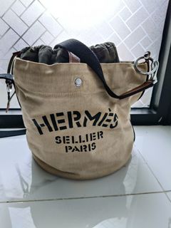 (Kategori: ) berada di . Dikirim oleh veronicacassielabrielle (ID iklan 1378219229, Gambar 1). Deskripsi: .