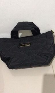 (Kategori: ) berada di . Dikirim oleh tilasdananyar (ID iklan 1378268061, Gambar 1). Deskripsi: .
