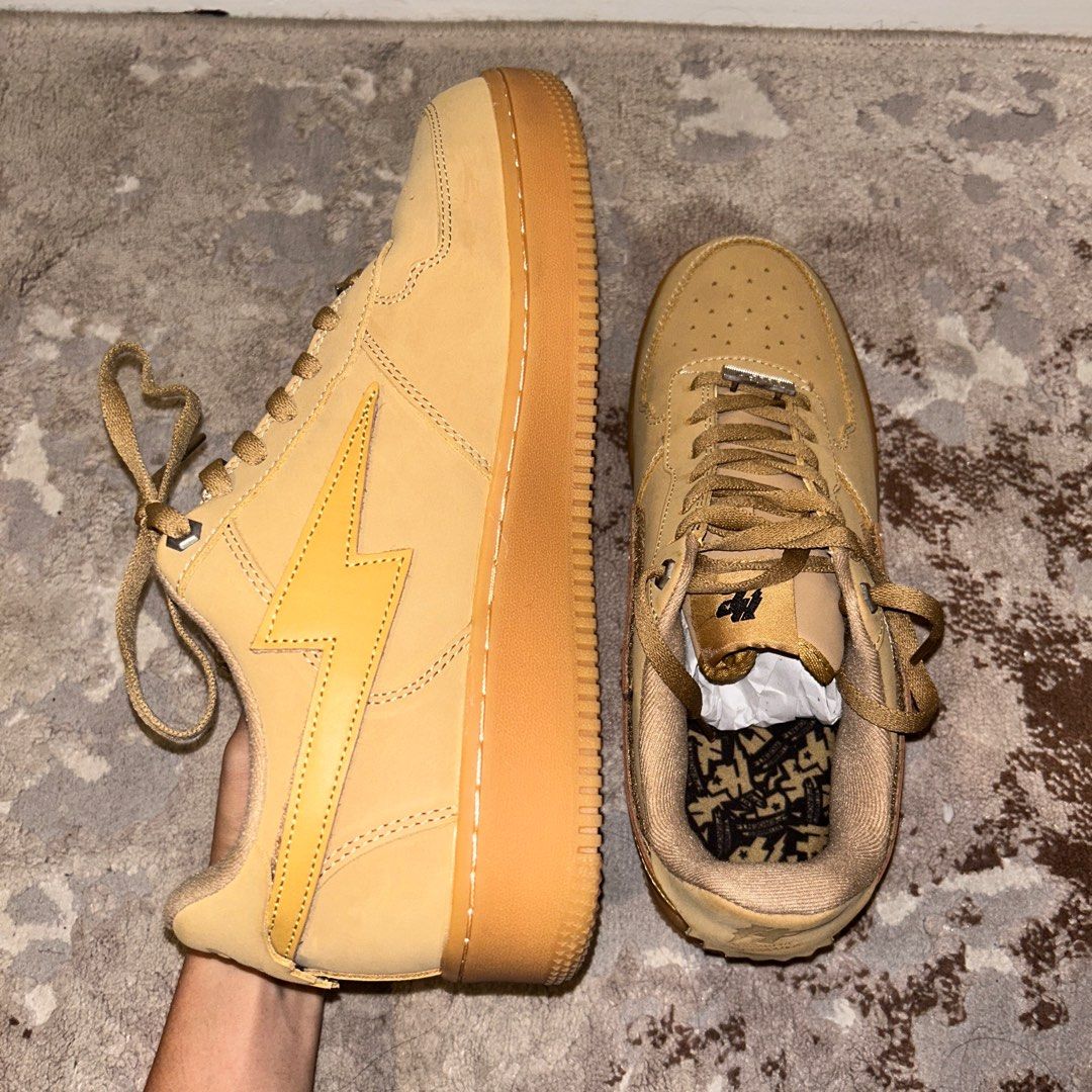 The Hundred Percent - Earthworks (Category: Sneakers) located in Las Pinas. Submitted by ginalinettilover1 (Listing ID 1378274348, Image 3). Description: USED ONCE ONLY. Nabili nung nag trend tapos isang beses lang ginamit haha NO ISSUES. RFS: Nakastore na lang, sayang hehe Wala nang kasamang box pero in very good condition kasi nakastore sya sa acrylic box sa room. Alaga po ito. .
