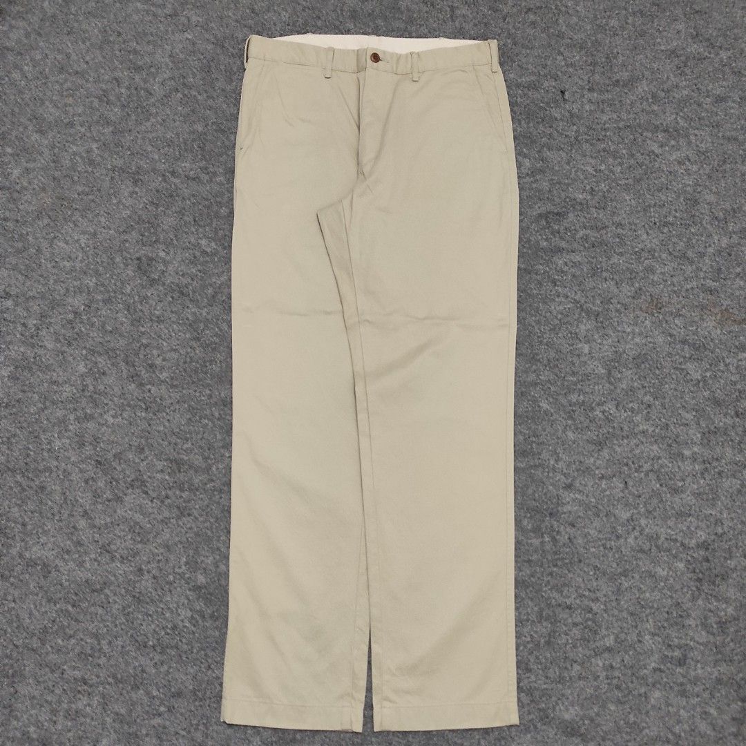 Uniqlo Slim Fit Khakis Chino Pants, Fesyen Pria, Pakaian Bawahan