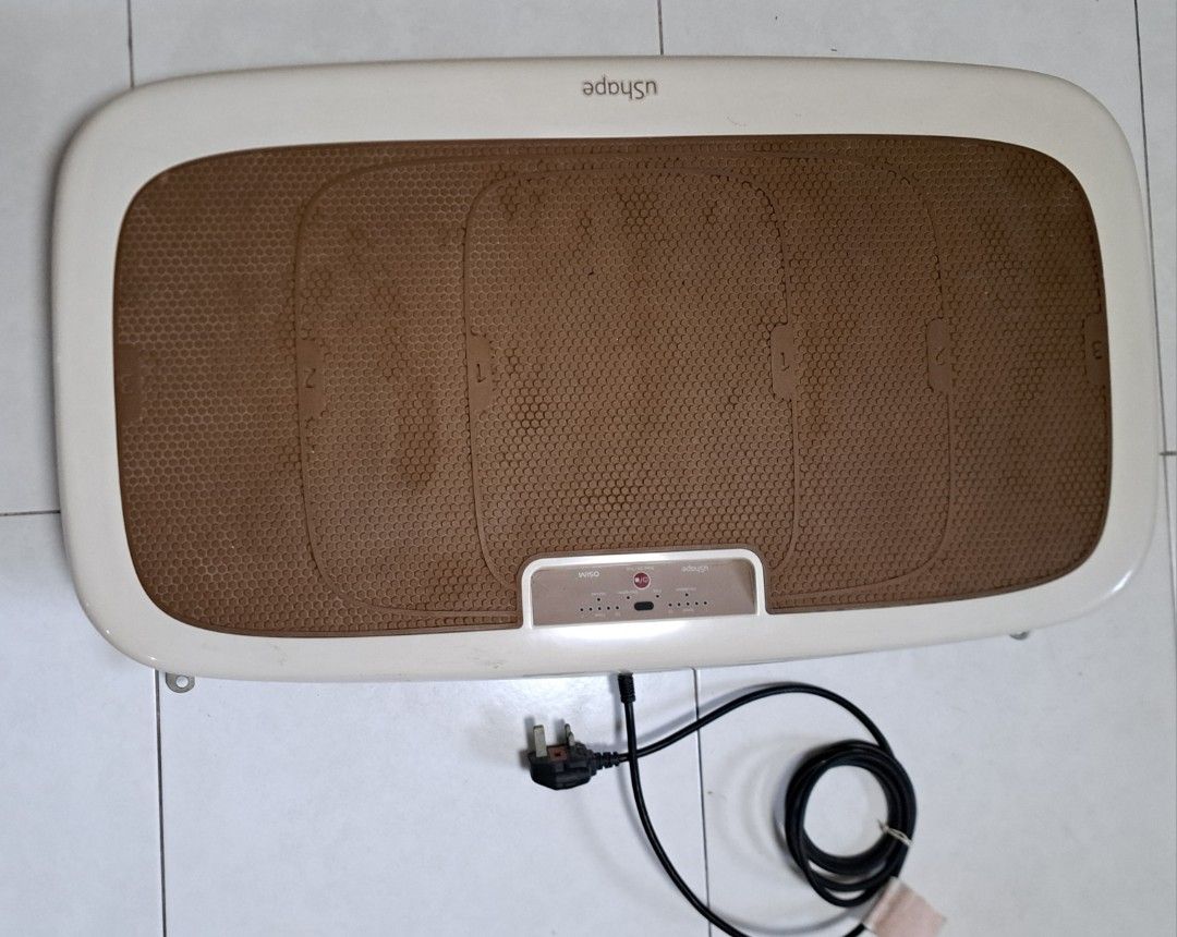uShape Vibration Plate - Used (Category: Massage Devices) located in Singapore. Submitted by jerrylei51 (Listing ID 1378230304, Image 1). Description: - Used Osim UShape vibration plate, see image above. - Brown textured surface - Control panel, comes with remote control & wire. - meet up to ensure item is in good condition - Perfect for home workouts - Overall fitness & slimming device. .