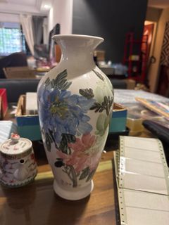 (Category: ) located in . Submitted by elizsabeth (Listing ID 1378249716, Image 1). Description: .