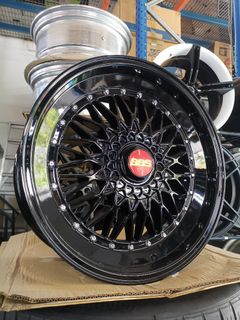 (Category: ) located in . Submitted by uauto (Listing ID 1332155994, Image 1). Description: .