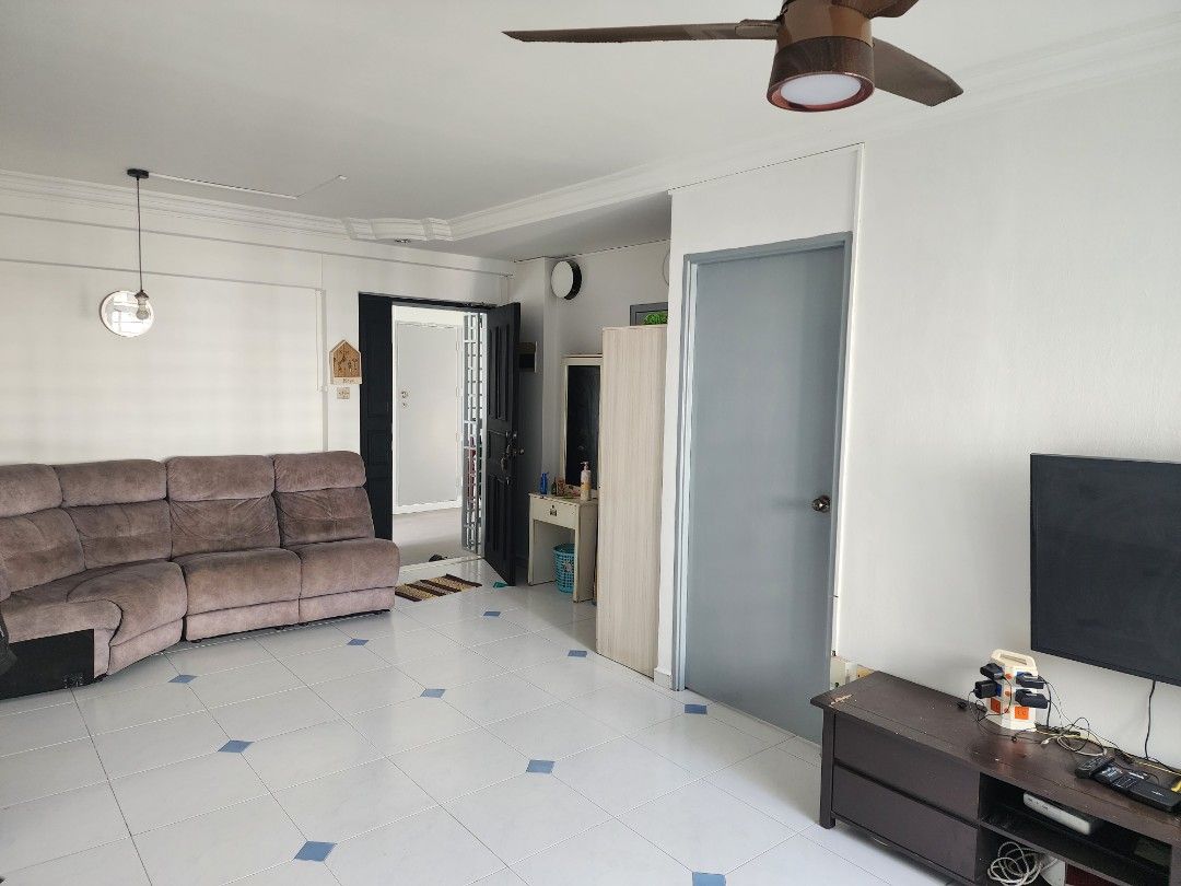 686c Choa Chu Kang Crescent63226192555393112