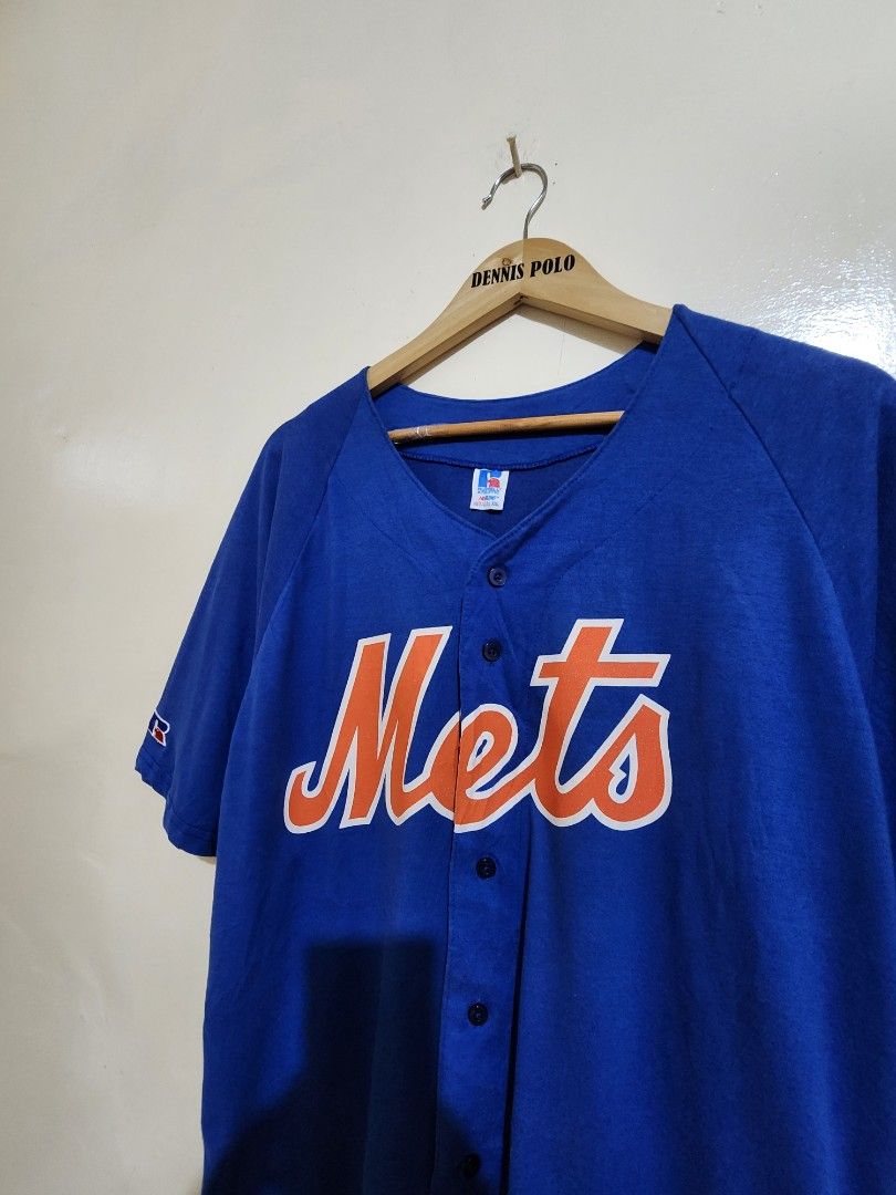 90'SVRUSSEL ATHLETICS NEWYORK METS (Category: Tshirts & Polo Shirts ) located in Gapan. Submitted by dennispolofficialaccount (Listing ID 1381888421, Image 3). Description: 90'S NEWYORK METS SIZE XXL WIDTH - 24 LENGTH - 32.5 EXCELLENT CONDITION MAKINIS NA MAKINIS. NO ISSUE 550 + SHIPPING FEE LOCATION NUEVA ECIJA.