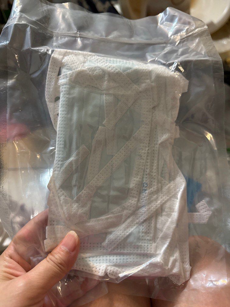 由 joanne651020 (刊登 ID 1381714741，圖片 1) 提交，位於 桃園市 (Taoyuan) 的 小狗用的護墊 (類別：寵物及其他)，說明：。