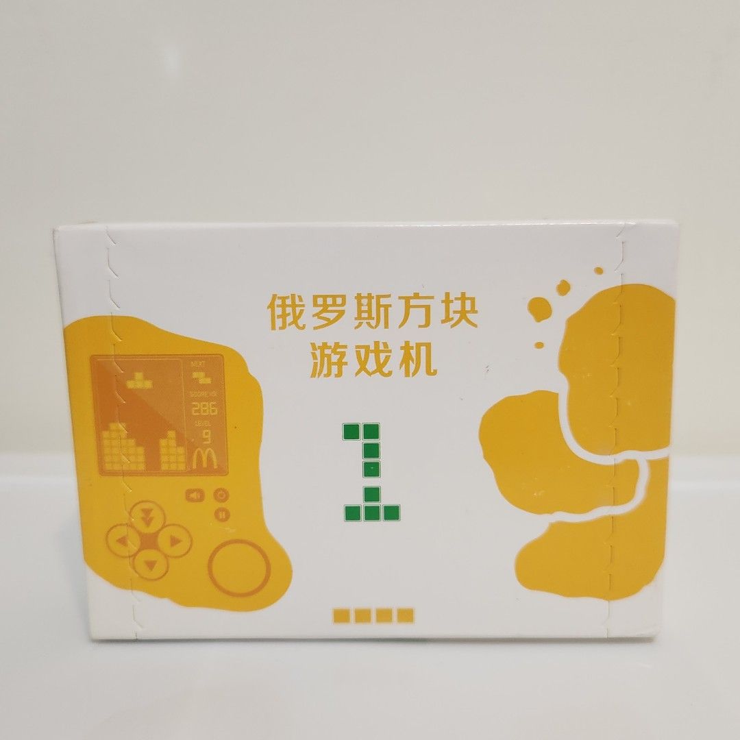 由 catmiao31972658 (刊登 ID 1381819342，圖片 2) 提交，位於 台南市 (Tainan) 的 麥當勞/雞塊造型/俄羅斯方塊/遊戲機 (類別：其他遊戲週邊商品)，說明：🔸超酷雞塊造型遊戲機 🔸全新未拆 🔸出清特價 🔺現貨只有1個。