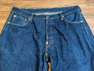 （分類：）位於 。 由 airjeffee 提交（商品編號 1381856818，圖片 1）。簡介： 。