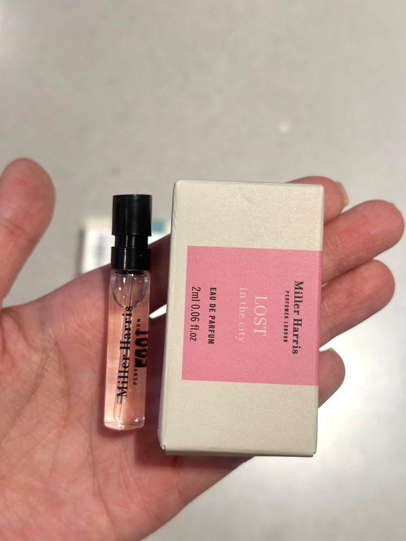 由 winnnsell (刊登 ID 1381805061，圖片 3) 提交，位於 台北市 (Taipei) 的 全新 Miller Harris 針管 淡香精 香水 (類別：香水、體香劑)，說明：每個$85 5個ㄧ起買 $480。